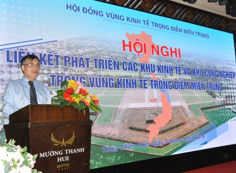 Theo ông Trần Đình Thiên cần phải có tiếp cận khác về liên kết phát triển Vùng kinh tế trọng điểm miền Trung.