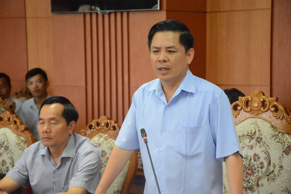 Bộ trưởng Bộ GTVT Nguyễn Văn Thể phát biểu tại cuộc họp. 