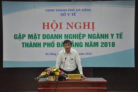 Ông Đặng Việt Dũng phát biểu tại buổi gặp mặt doanh nghiệp ngành y tế. 