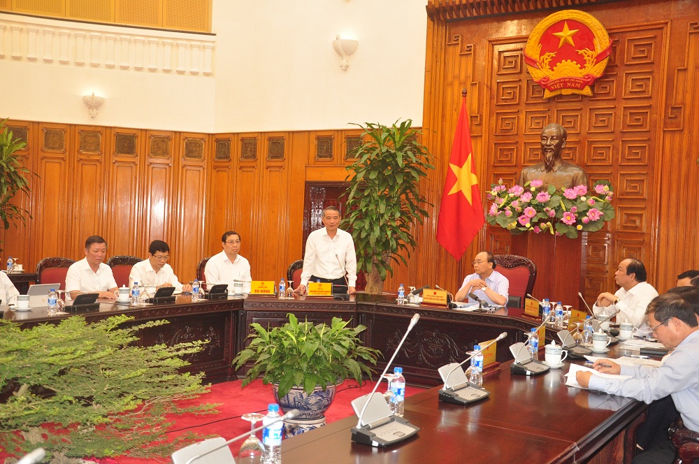 Lãnh đạo TP. Đà Nẵng báo cáo với Thut tướng Chính phủ về Dự án Cảng Liên Chiểu.