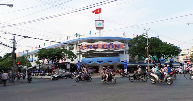 Chợ Cồn thành phố Đà Nẵng.
