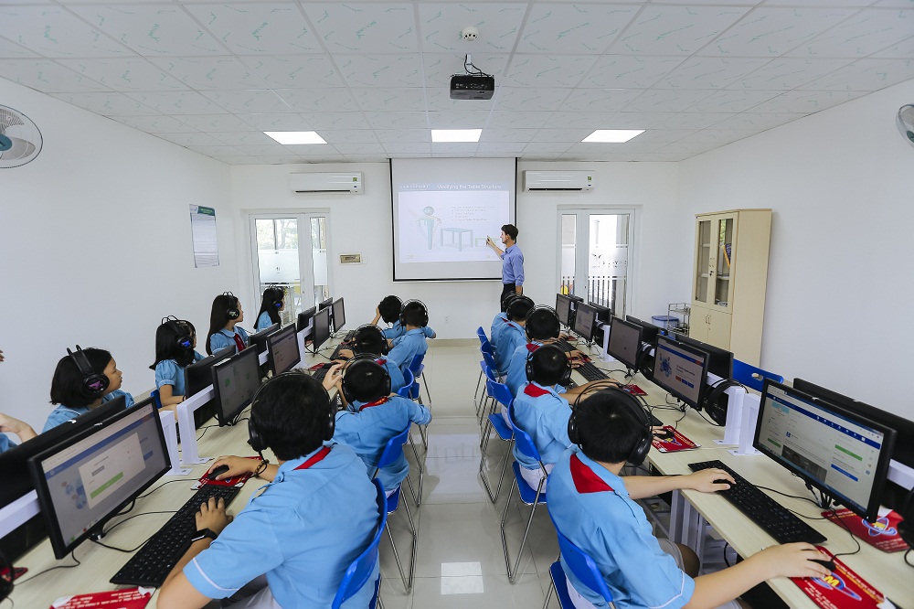 Hệ thống Giáo dục Sky-Line với cơ sở vật chất, phương tiện hiện đại là môi trường học tập và rèn luyện lý tưởng cho học sinh từ Mầm non đến THPT.