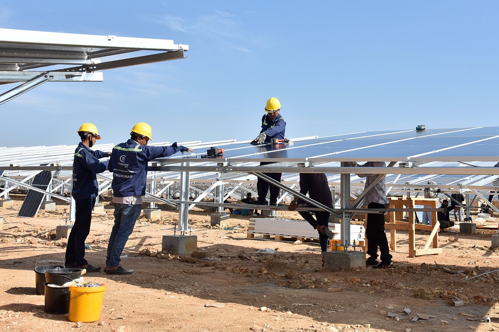 Nhiều Dự án năng lượng tái tạo trên địa bàn tỉnh Ninh Thuận đang gấp rút hoàn thành.