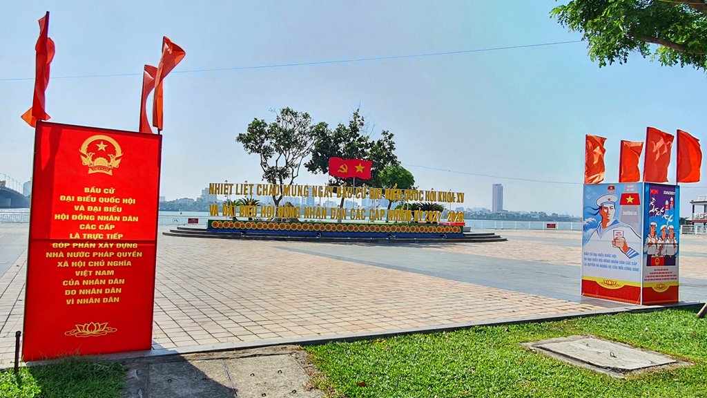 Thành phố Đà Nẵng đã chuẩn bị sẵn sàng cho ngày hội bầu cử.