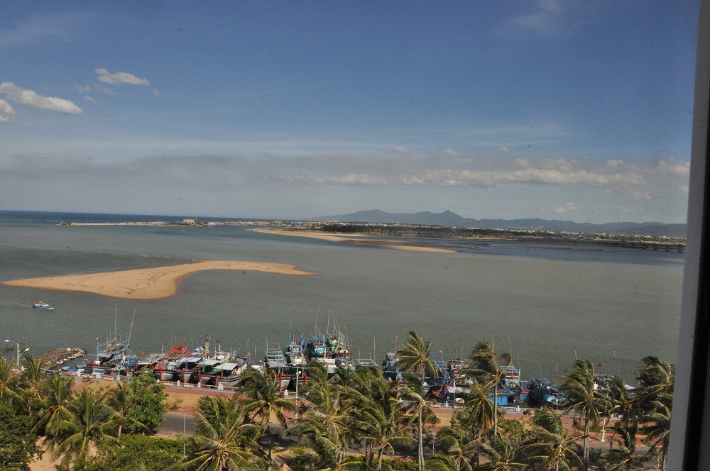 Một góc hướng biển của thành phố Tuy Hòa.