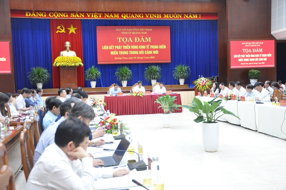 Tọa đàm “Liên kết phát triển Vùng Kinh tế trọng điểm miền Trung trong bối cảnh mới” được tổ chức tại Quảng Nam.