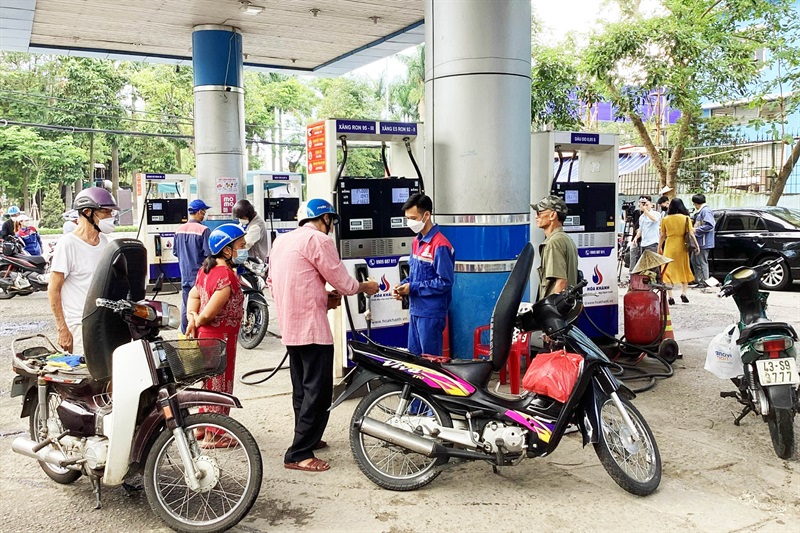 Thành phố Đà Nẵng tăng cường kiểm tra, xử lý vi phạm trong kinh doanh xăng dầu.