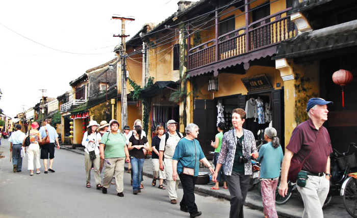 Năm 2018, lượng khách du lịch quốc tế đến Quảng Nam tăng 36,5%