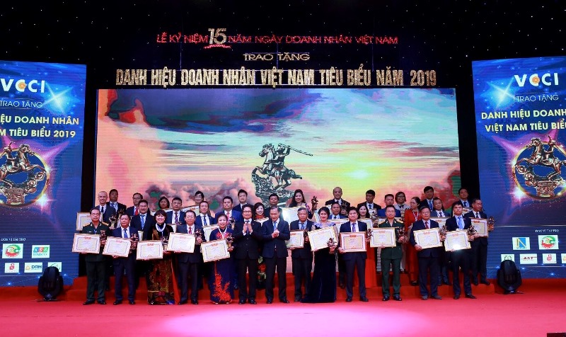 100 doanh nhân Việt Nam tiêu biểu năm 2019