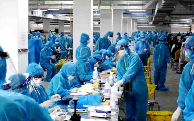 Hà Nội cử 20 chuyên gia y tế chi viện cho tỉnh Bắc Giang dập dịch Covid-19