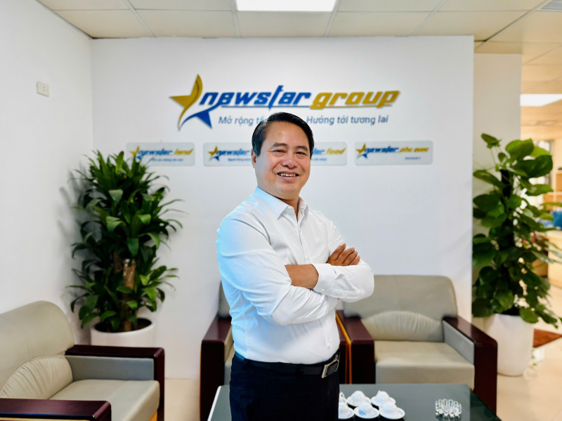 &Ocirc;ng Lương Duy Ng&acirc;n, Chủ tịch HĐQT NewStar Group, Tổng gi&aacute;m đốc NewStar Tour, người ấp ủ &yacute; tưởng x&acirc;y dựng h&agrave;nh tr&igrave;nh Xuy&ecirc;n Việt 39 ng&agrave;y 38 đ&ecirc;m theo m&ocirc; h&igrave;nh du lịch linh hoạt.