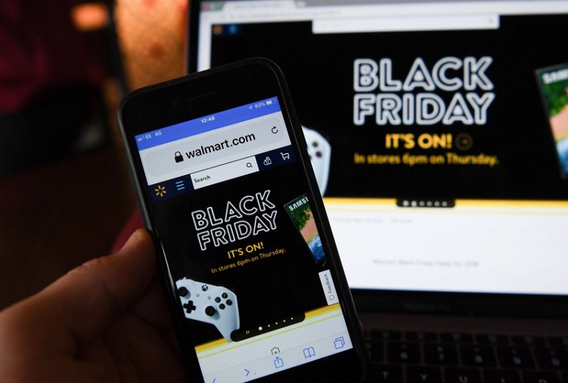 Doanh số bán hàng trực tuyến Black Friday 2019 tại Mỹ cán mốc 7,4 tỷ USD. Ảnh: AFP
