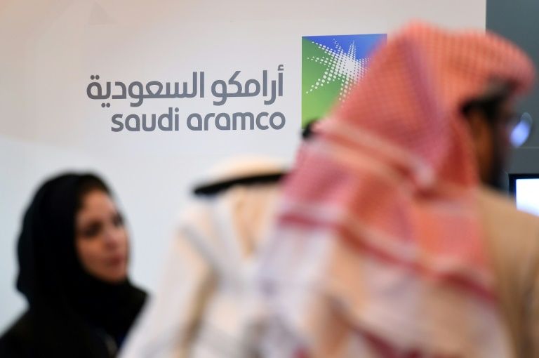 Cổ phiếu Aramco đã “bốc hơi” 12% so với mức đỉnh 38,70 riyal thiết lập ngày 12/12/2019. Ảnh: AFP