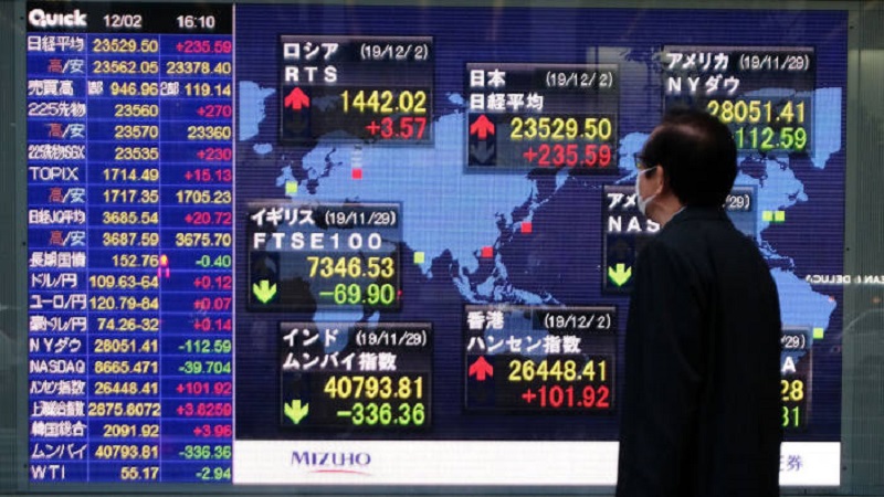 chứng khoán Nhật Bản phiên sáng nay 20/2 dẫn đầu sóng tăng ở khu vực châu Á với chỉ số Nikkei 225 vọt lên 1,43%. Ảnh: AFP