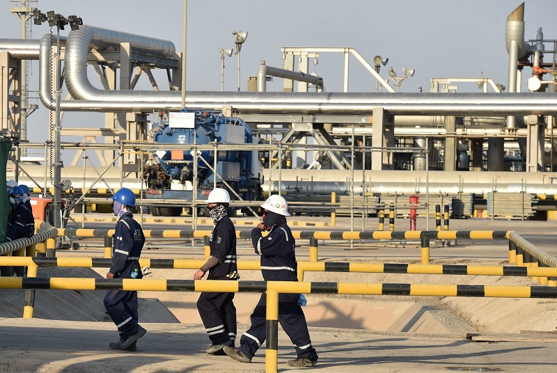 Saudi Arabia dự kiến nâng sản lượng dầu thô lên 10 triệu thùng/ngày trong tháng 4. Ảnh: AFP