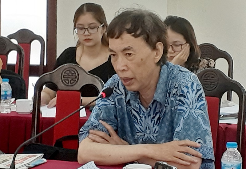 Chuyên gia kinh tế Võ Trí Thành phát biểu tại hội thảo.