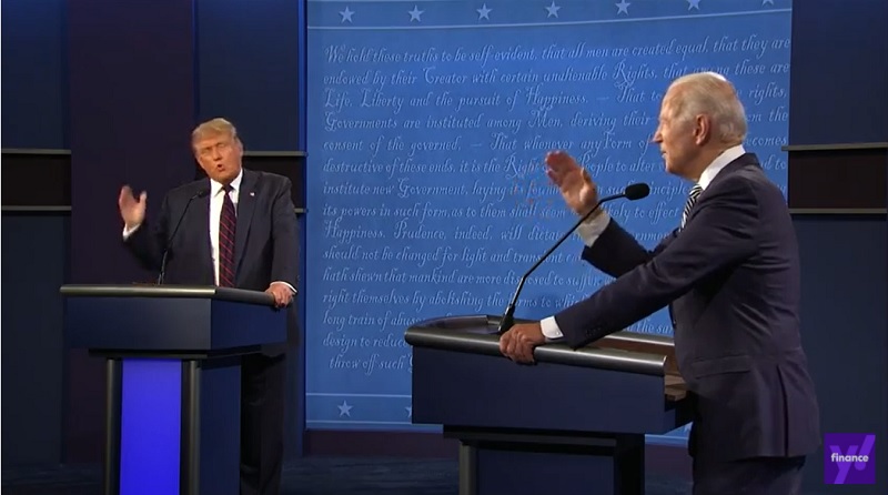 Cuộc tranh luận giữa Donald Trump và Joe Biden gay gắt ngay lúc nhập cuộc khi hai bên liên tục cướp lời nhau.