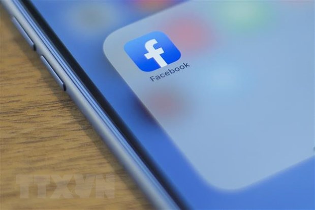 Động thái chặn người dùng Australia tìm kiếm và chia sẻ tin được xem là phản ứng của Facebook với dự luật của Australia về việc bắt buộc các nền tảng công nghệ phải trả phí cho các đơn vị xuất bản tin tức khi đăng tải nội dung của họ. Ảnh: AFP/TTXVN