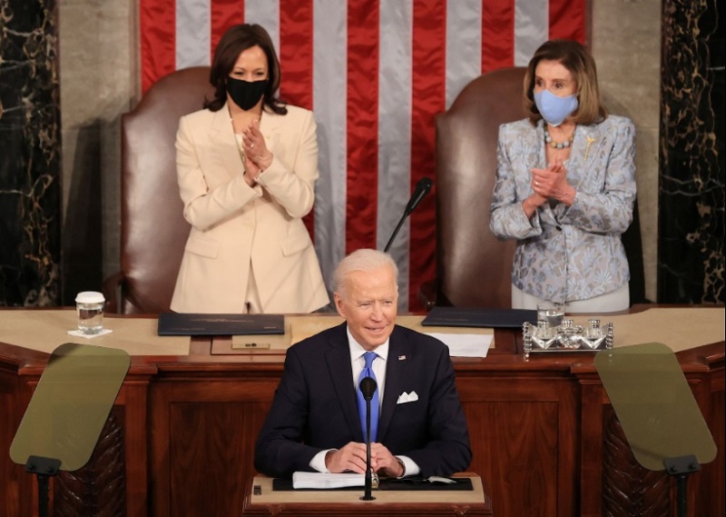 Tổng thống Mỹ Joe Biden hôm 28/4 có bài phát biểu đầu tiên trước Quốc hội Mỹ kể từ khi nhậm chức hồi tháng 1/2021. Ảnh: Reuters
