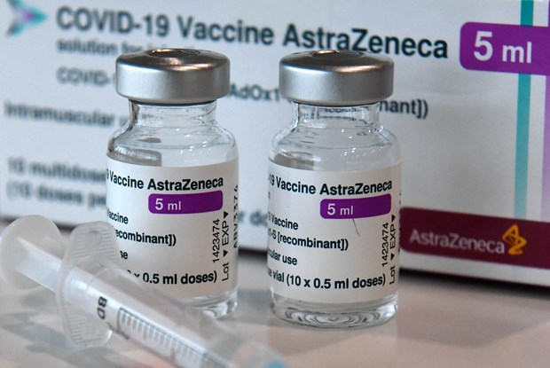 Vaccine kháng Covid-19 của hãng dược Anh AstraZeneca. Ảnh: AFP/TTXVN