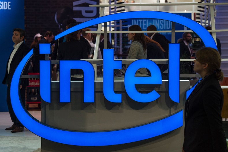 Intel sở hữu 3.014 cổ phiếu hạng A của CoinBase. Ảnh: AFP
