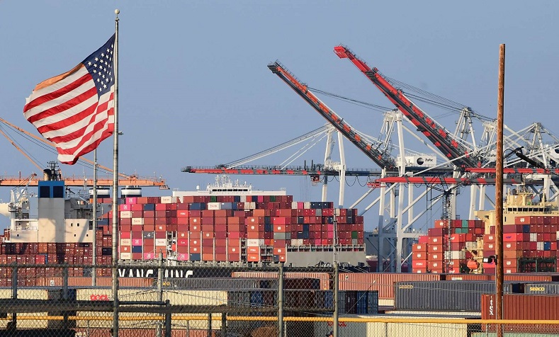 Container ùn tắc tại cảng Los Angeles, Mỹ vào ngày 28/9/2021. Ảnh: AFP