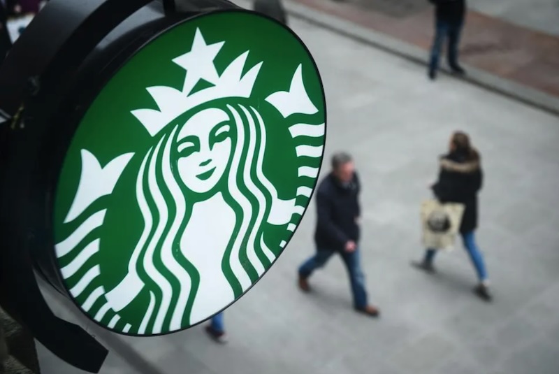 Doanh số của Starbucks đã giảm 7% trong quý IV của năm tài chính 2024, đánh dấu mức giảm mạnh nhất kể từ đại dịch Covid-19. Ảnh: AFP