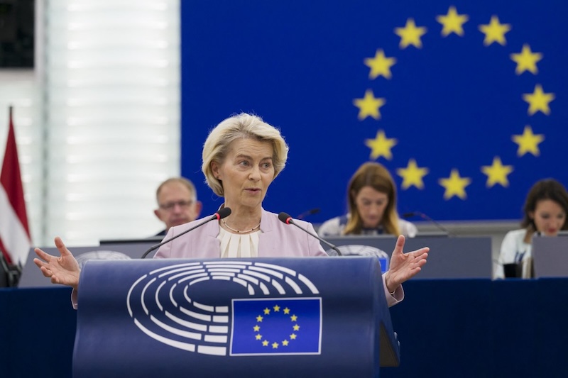 Chủ tịch Ủy ban châu Âu Ursula von der Leyen phát biểu tại phiên họp toàn thể của Nghị viện châu Âu, ở Strasbourg vào ngày 9/7. Ảnh: AFP