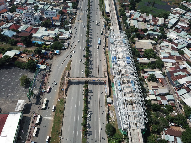 Tuyến metro số 1 Bến Thành - Suối Tiên dự kiến được đưa vào hoạt động trong năm 2021. Ảnh: Lê Toàn