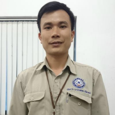 Anh Nguyễn Văn Tuyến – Phó phòng Cơ khí Công ty Xi măng Cẩm Phả