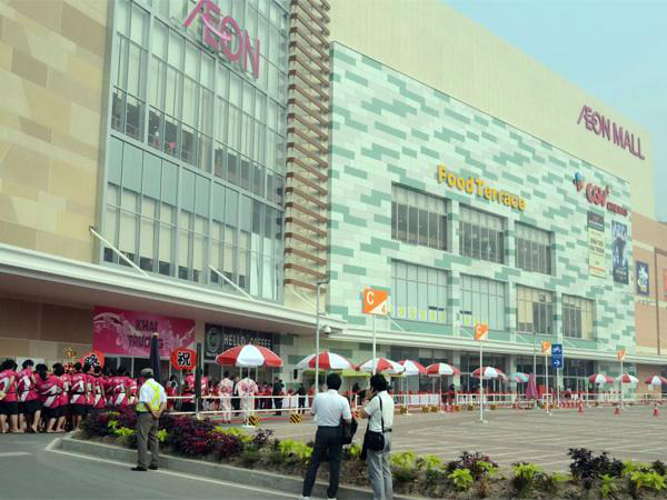 AEON Mall Tân Phú Celadon.