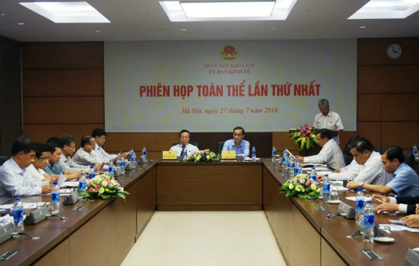 Ủy ban kinh tế đã tiến hành Phiên họp toàn thể lần thứ I chiều ngày 27/7.