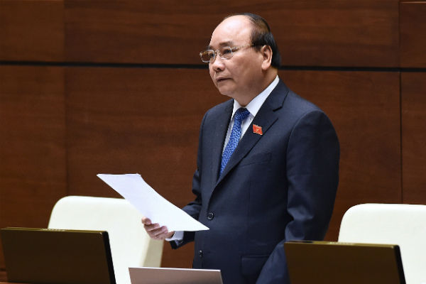 Thủ tướng Nguyễn Xuân Phúc trả lời chất vấn của Quốc hội sáng 17/11.