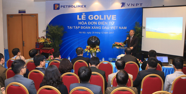 Từ ngày 01/4/2018, Tập đoàn xăng dầu Việt Nam đã sử dụng hóa đơn điện tử VNPT-Invoice trên toàn hệ thống.