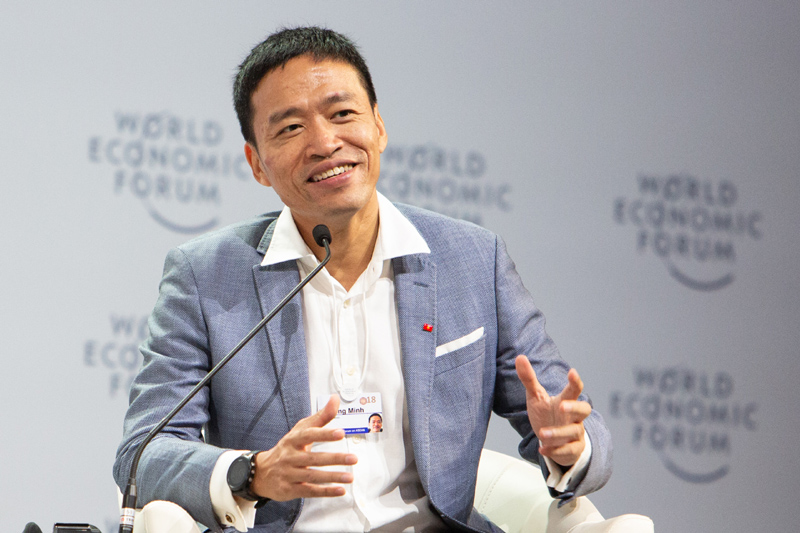 Ông Lê Hồng Minh, - Chủ tịch Hội đồng Quản trị kiêm Tổng giám đốc VNG, Ông Lê Hồng Minh, cũng là 1 trong những nhà lãnh đạo doanh nghiệp có tần suất xuất hiện trên truyền thông cao nhất.