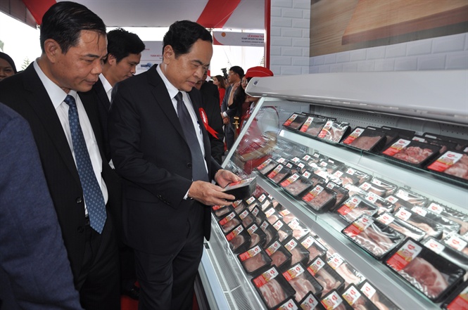 Bộ trưởng Nguyễn Xuân Cường tham quan cửa hàng thương hiệu thịt mát Meat Deli 