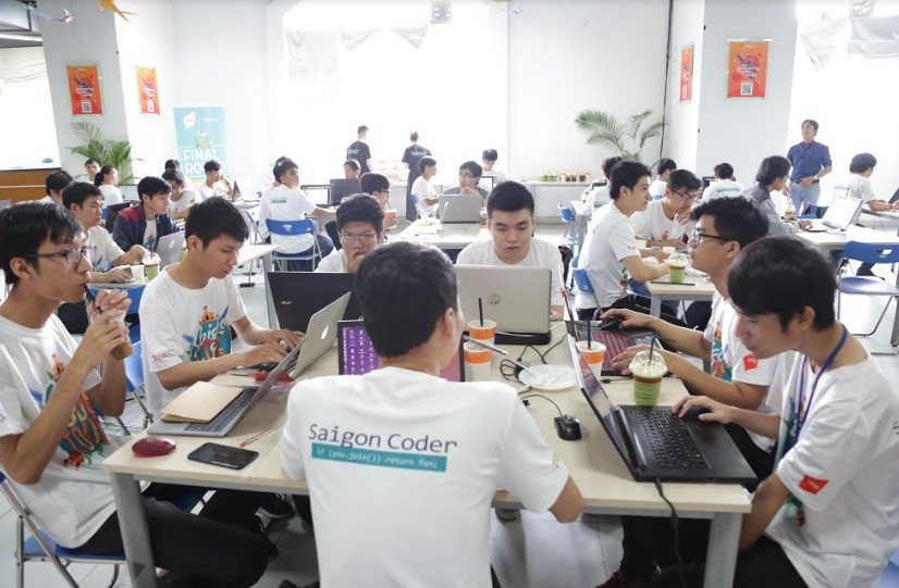 Các đội thi Việt Nam Online Hackathon 2020