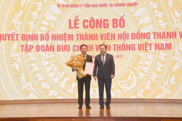 Ông Tô Dũng Thái, Phó Tổng giám đốc Tập đoàn VNPT được bổ nhiệm giữ chức vụ Thành viên Hội đồng thành viên Tập đoàn VNPT.