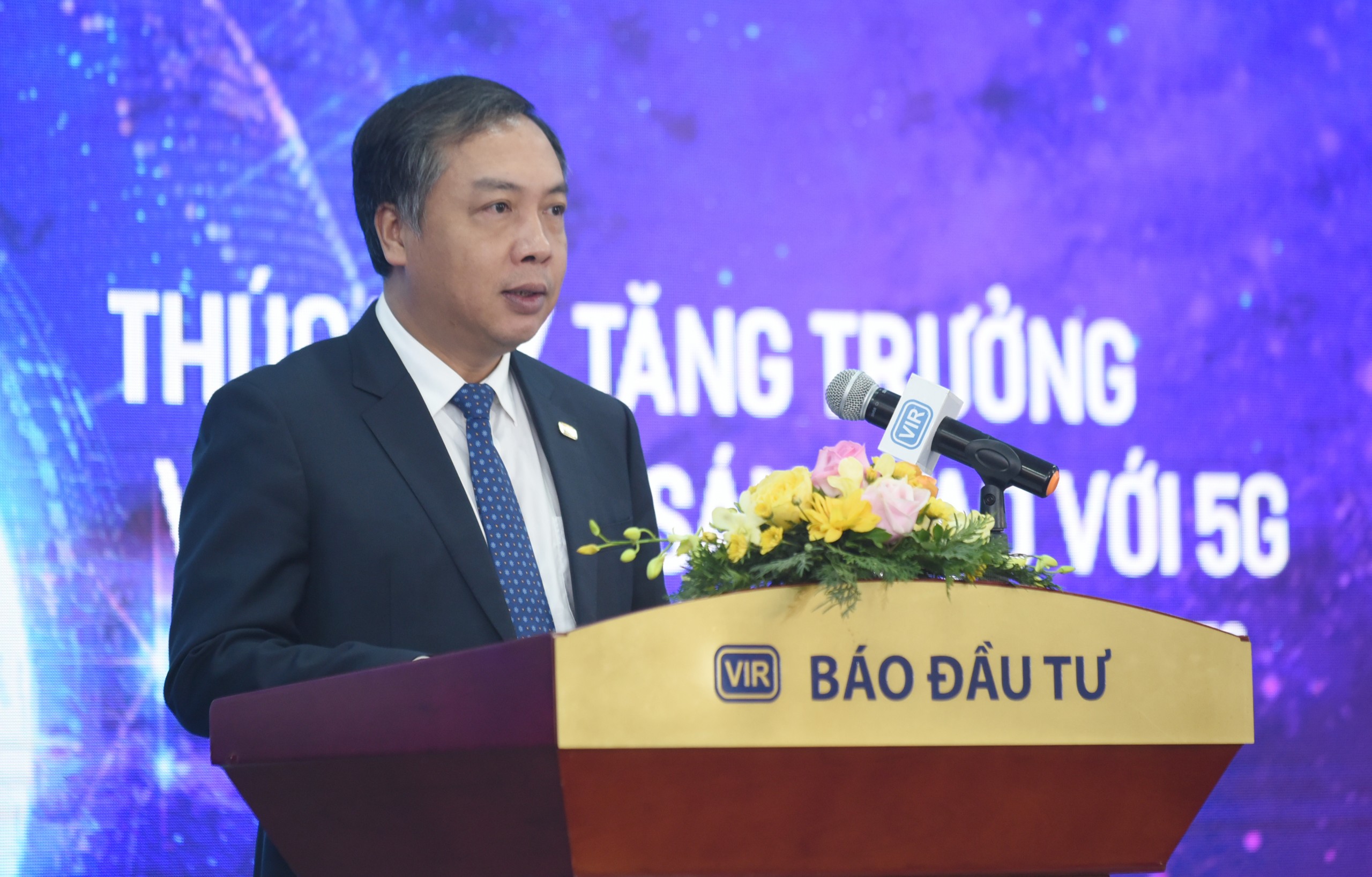 ông Lê Trọng Minh, Tổng Biên tập Báo Đầu tư phát biểu đề dẫn tại Tọa đàm.