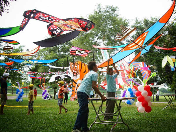 Liên hoan diều tại Công viên Yên Sở, một trong những sự kiện cộng đồng, giàu văn hóa mà chủ đầu tư hướng tới và thường xuyên tổ chức