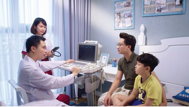 Bác sĩ khám chữa bệnh tại phòng khám đa khoa The Emerald - CT8 Mỹ Đình, Hà Nội