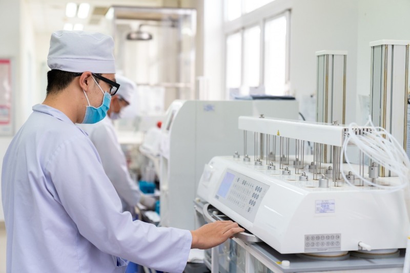 Quy trình sản xuất đạt tiêu chuẩn Japan-GMP phải đảm bảo tính chính xác cao nhất.