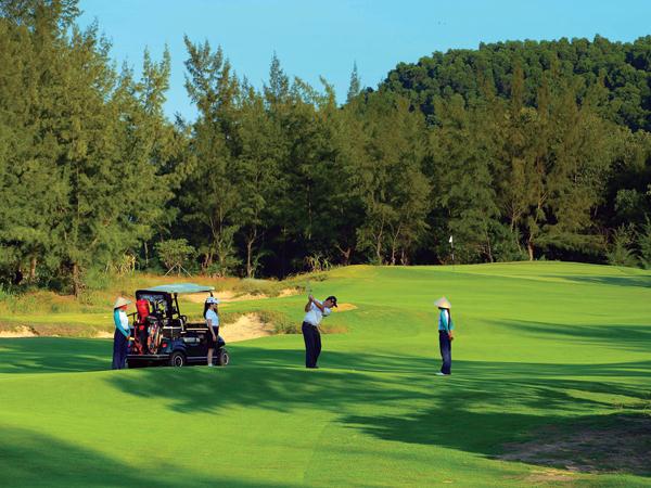 Sân golf Laguna Lăng Cô đã đón 13.000 lượt chơi golf trong năm qua