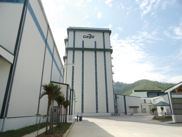 Nhà máy Cargill Bình Định là một trong nhiều công trình trên cả nước sử dụng sản phẩm thép Clean Colorbond® của BlueScope