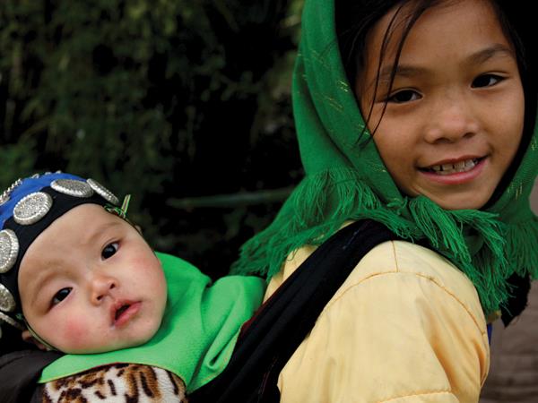 Việt Nam nỗ lực hoàn thành các Mục tiêuThiên niên kỷ, trong đó quan trọng là xoá đói giảm nghèo và bảo vệ, chăm sóc trẻ em