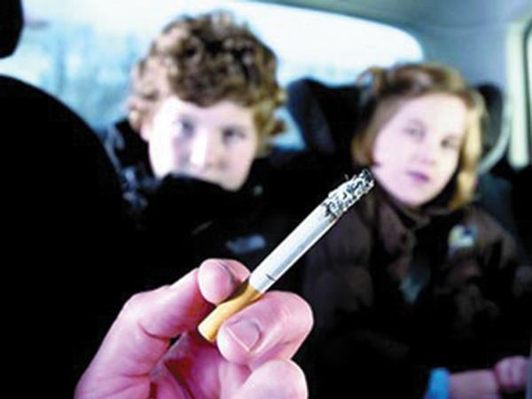 Có khoảng 50% số trẻ em trên thế giới bị hít khói thuốc lá thụ động