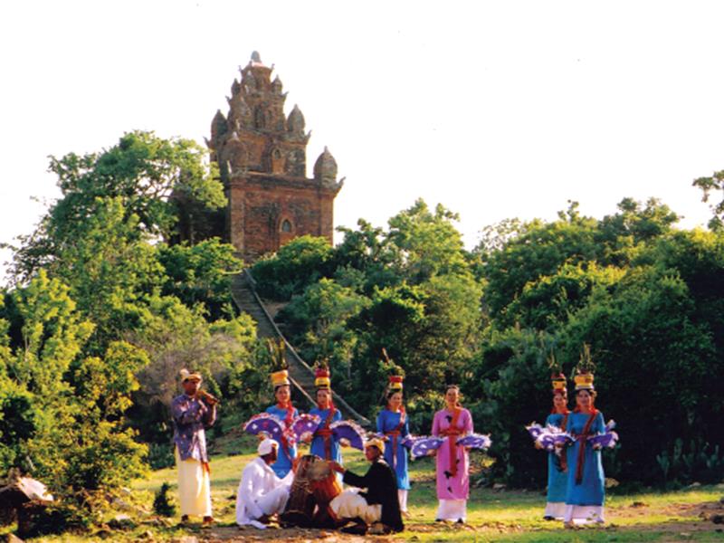 Văn hóa đa dạng là một lợi thế của Ninh Thuận trong phát triển du lịch