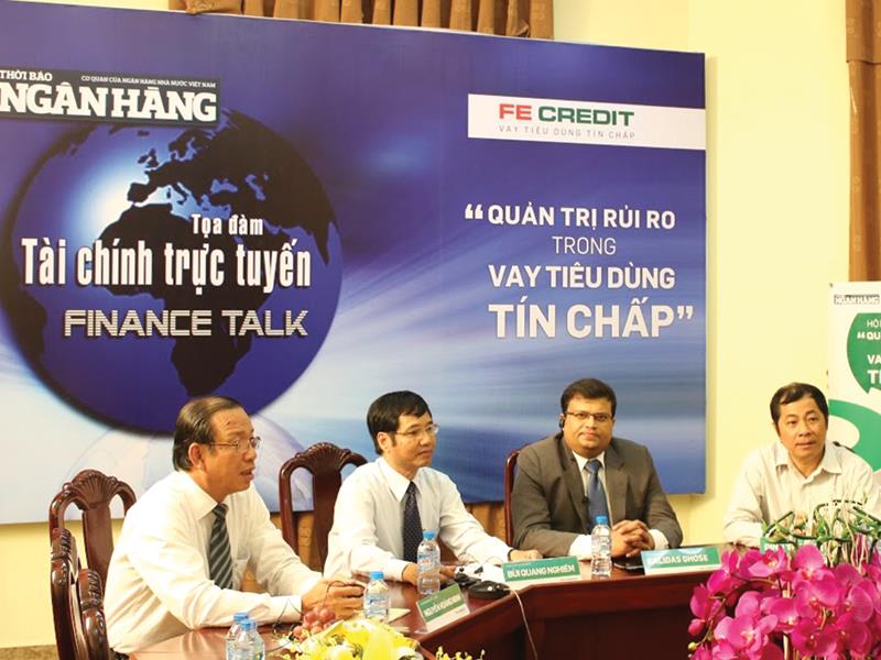 Các chuyên gia thảo luận tại tọa đàm tài chính sáng ngày 10/9 tại TP.HCM