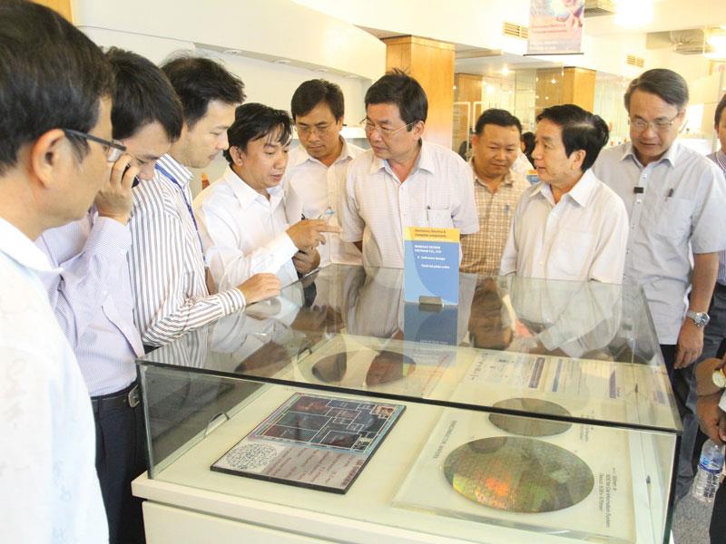 Lãnh đạo tỉnh Ninh Thuận thăm Khu chế xuất Tân Thuận