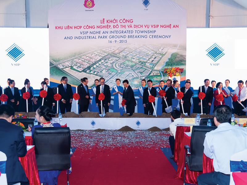 Thủ tướng Chính phủ Nguyễn Tấn Dũng tham dự Lễ khởi công Dự án VSIP Nghệ An